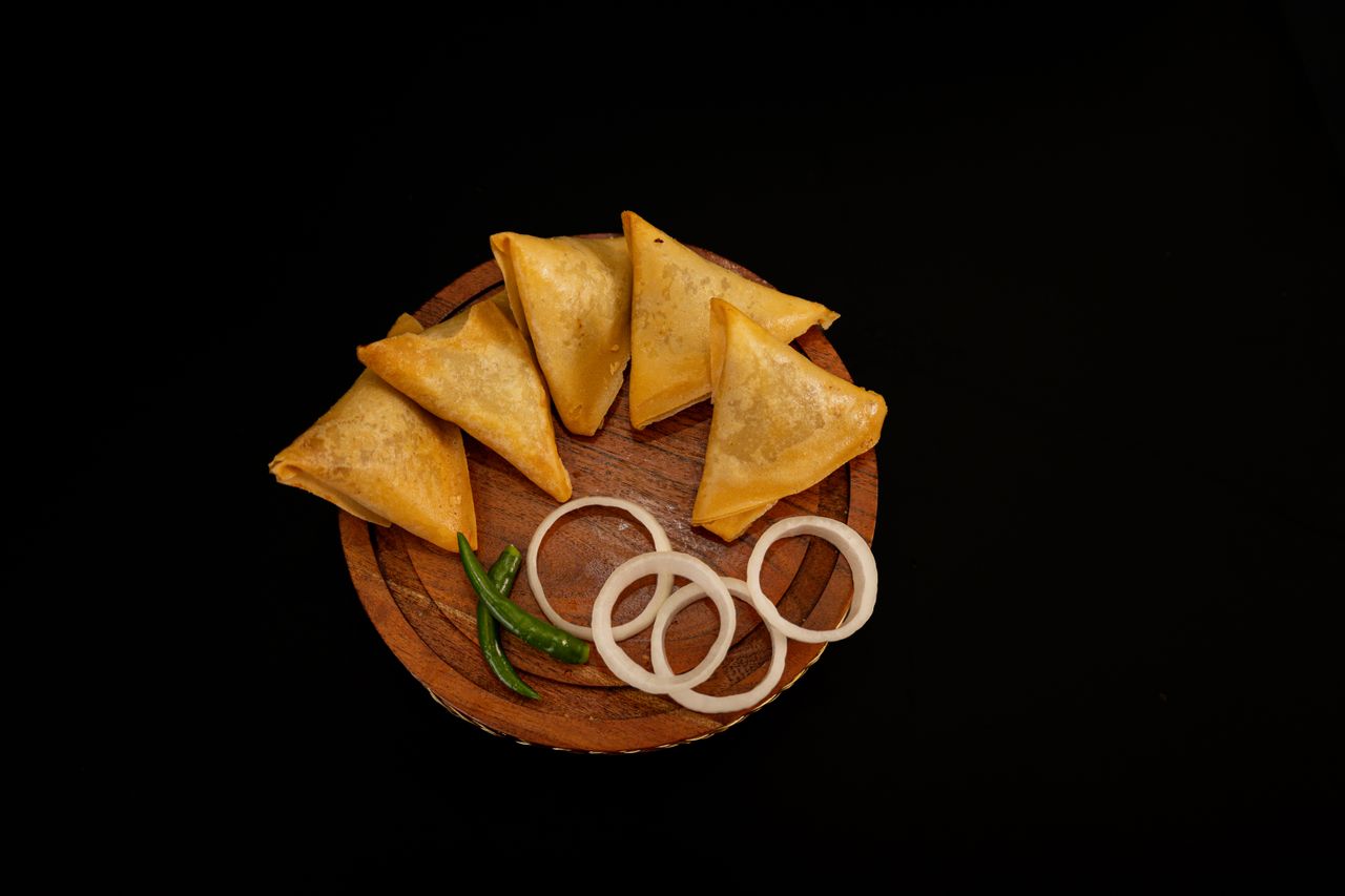 Paneer Tikka Samosa